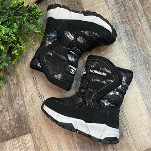 HOBIBEAR Snow Boots with Velcro Closure, Size 8.5